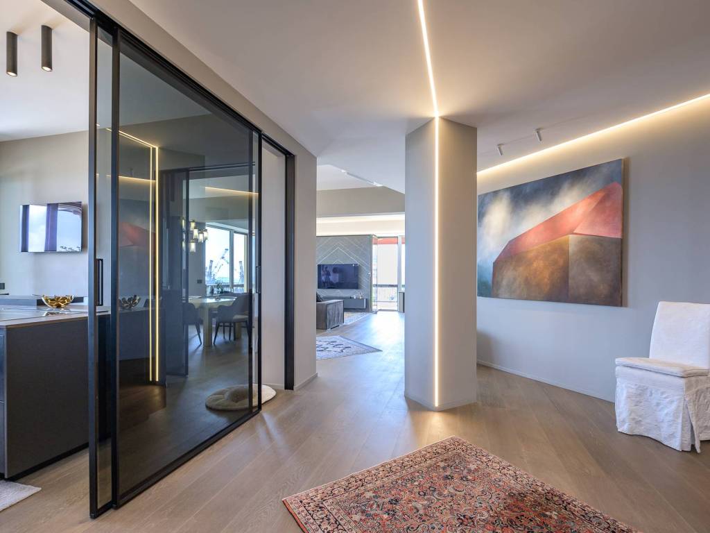 appartamento in vendita a Genova in zona Sestri Ponente