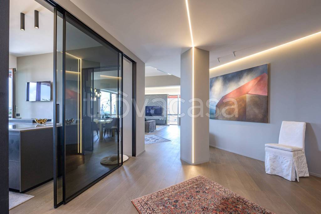 appartamento in vendita a Genova in zona Sestri Ponente