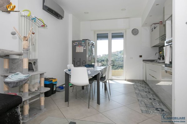 appartamento in vendita a Genova in zona Quezzi