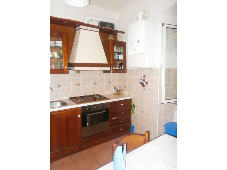 appartamento in vendita a Genova in zona Sampierdarena