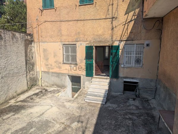 appartamento in vendita a Genova in zona Murta