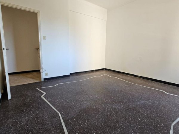 appartamento in vendita a Genova in zona Palmaro / Pra'