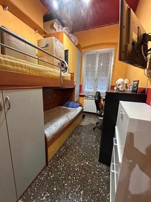 appartamento in vendita a Genova in zona Cornigliano