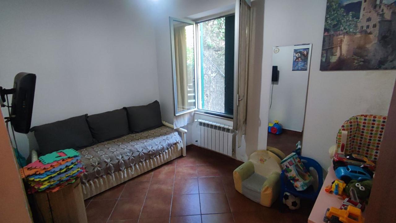 appartamento in vendita a Genova in zona Pontedecimo