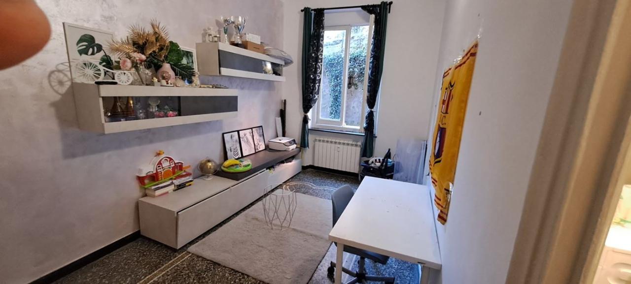 appartamento in vendita a Genova in zona Sampierdarena