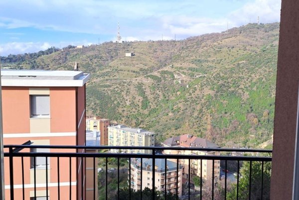 appartamento in vendita a Genova in zona Oregina