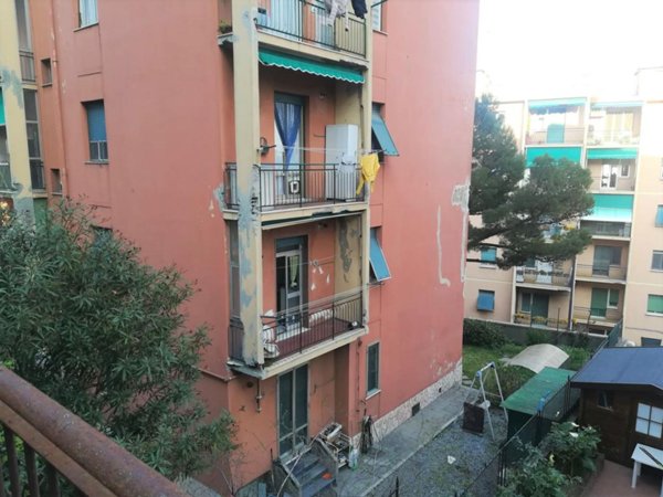 appartamento in vendita a Genova in zona Sampierdarena