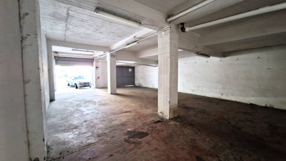 locale di sgombero in vendita a Genova in zona Foce