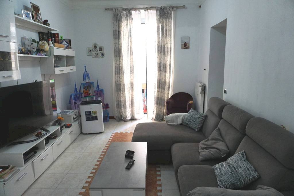appartamento in vendita a Genova in zona Sampierdarena