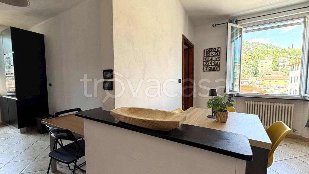 appartamento in vendita a Genova in zona Struppa