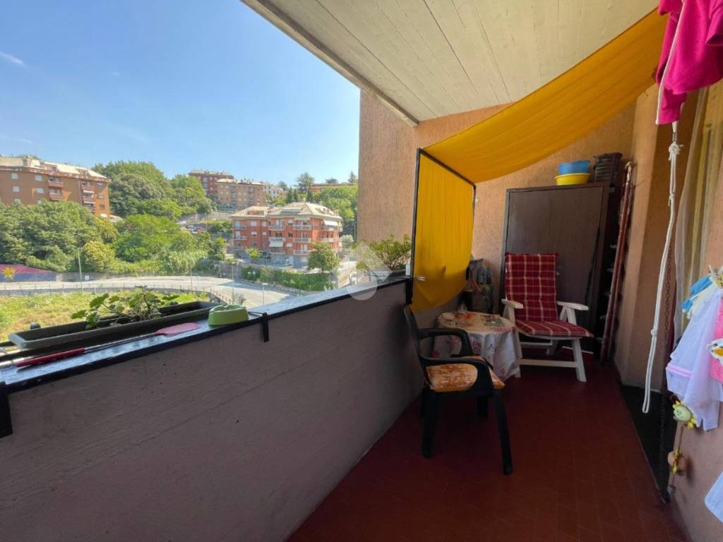 appartamento in vendita a Genova in zona Struppa