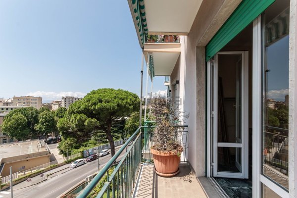 appartamento in vendita a Genova in zona Albaro