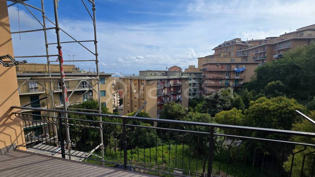 appartamento in vendita a Genova in zona Sampierdarena