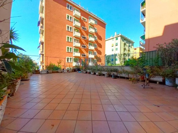 appartamento in vendita a Genova in zona Quezzi