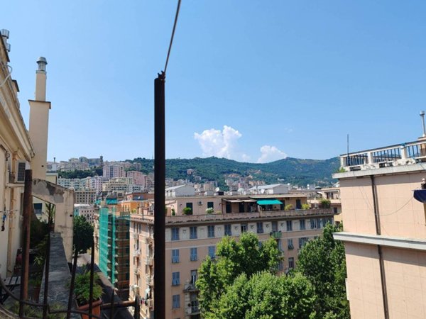 appartamento in vendita a Genova in zona Marassi