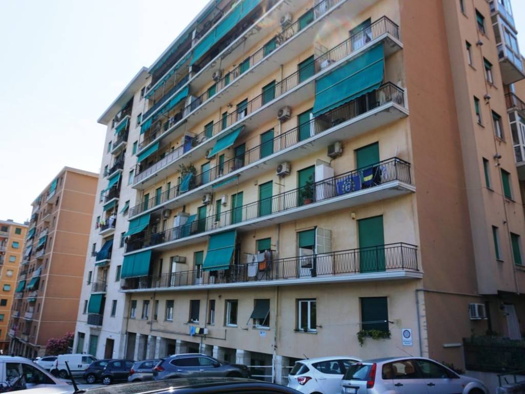 appartamento in vendita a Genova in zona Sampierdarena