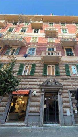 appartamento in vendita a Genova in zona Cornigliano