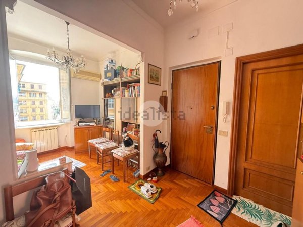 appartamento in vendita a Genova in zona Sampierdarena