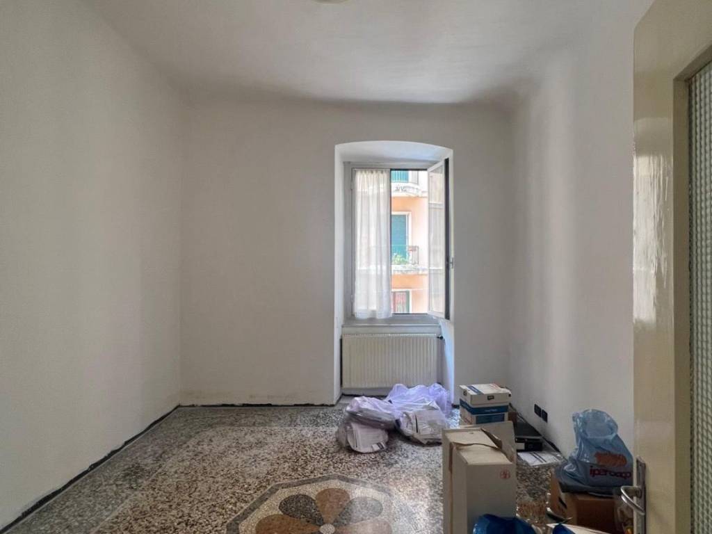 appartamento in vendita a Genova in zona Foce