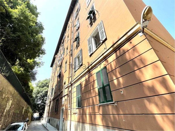 appartamento in vendita a Genova in zona Lagaccio / Granarolo