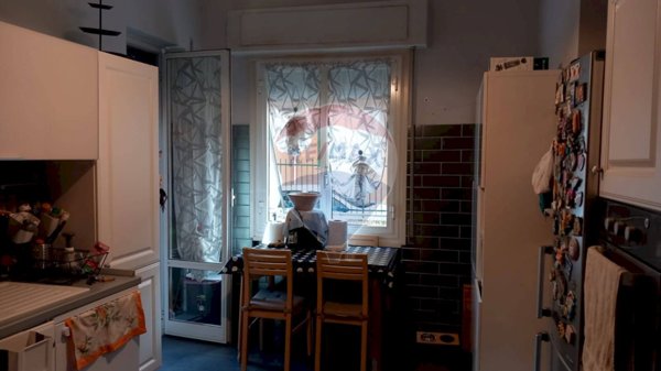 appartamento in vendita a Genova in zona Sestri Ponente