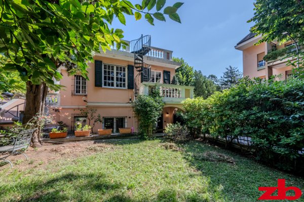 appartamento in vendita a Genova in zona Albaro