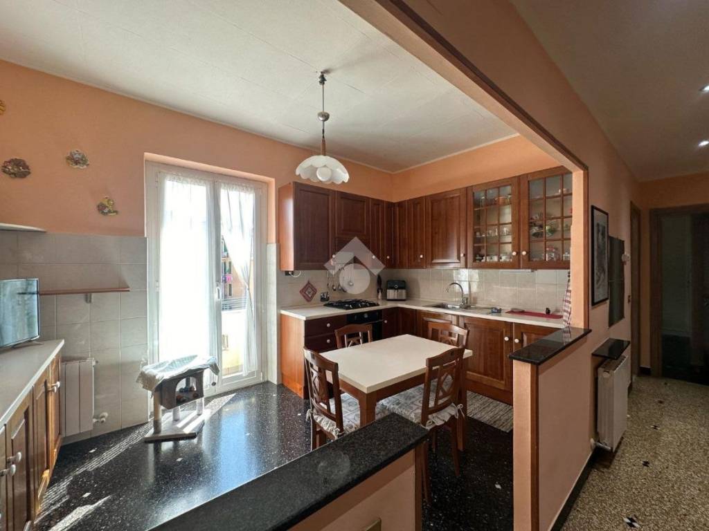 appartamento in vendita a Genova in zona Cornigliano