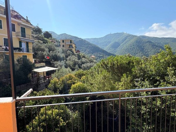 appartamento in vendita a Genova in zona Bavari