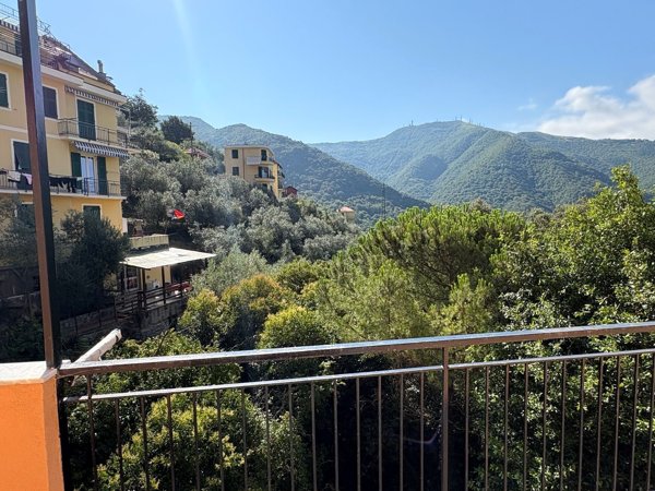 appartamento in vendita a Genova in zona Bavari