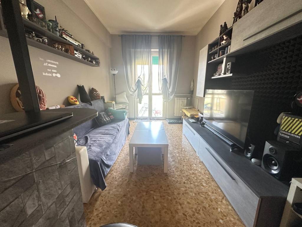 appartamento in vendita a Genova in zona Marassi