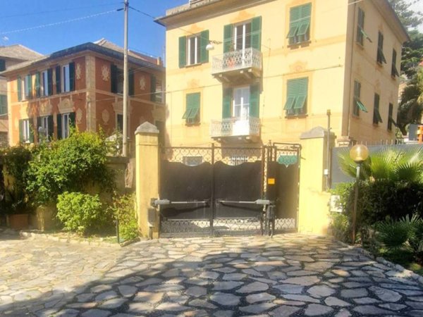 appartamento in vendita a Genova in zona Nervi