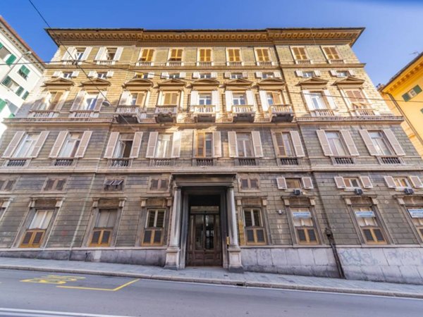 ufficio in vendita a Genova in zona Centro Storico