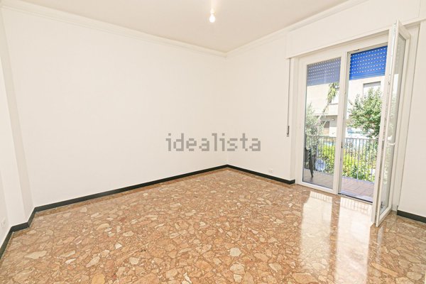 appartamento in vendita a Genova in zona Marassi