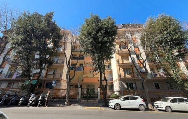 appartamento in vendita a Genova in zona Lagaccio / Granarolo