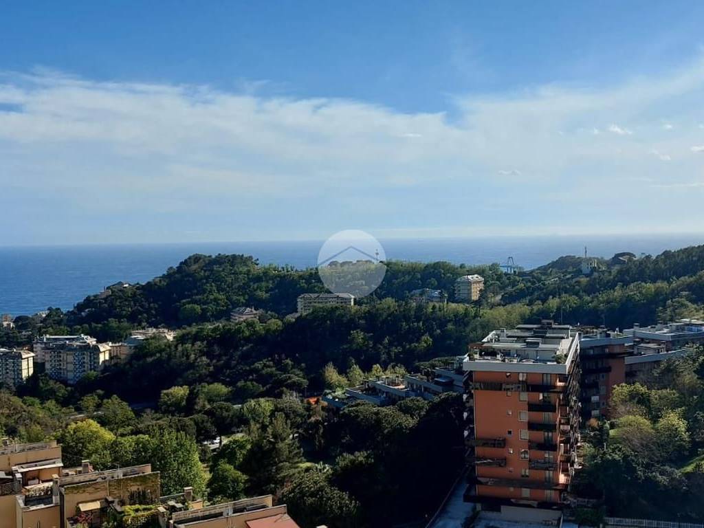 appartamento in vendita a Genova in zona Pegli