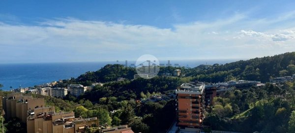 appartamento in vendita a Genova in zona Pegli