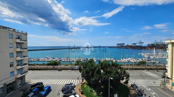 appartamento in vendita a Genova in zona Pegli