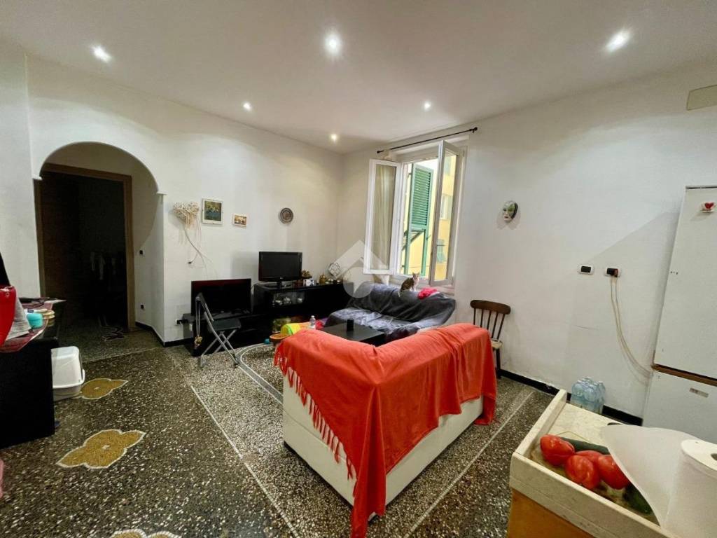 appartamento in vendita a Genova in zona Sampierdarena