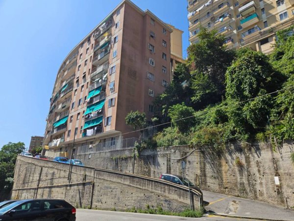 appartamento in vendita a Genova in zona Lagaccio / Granarolo