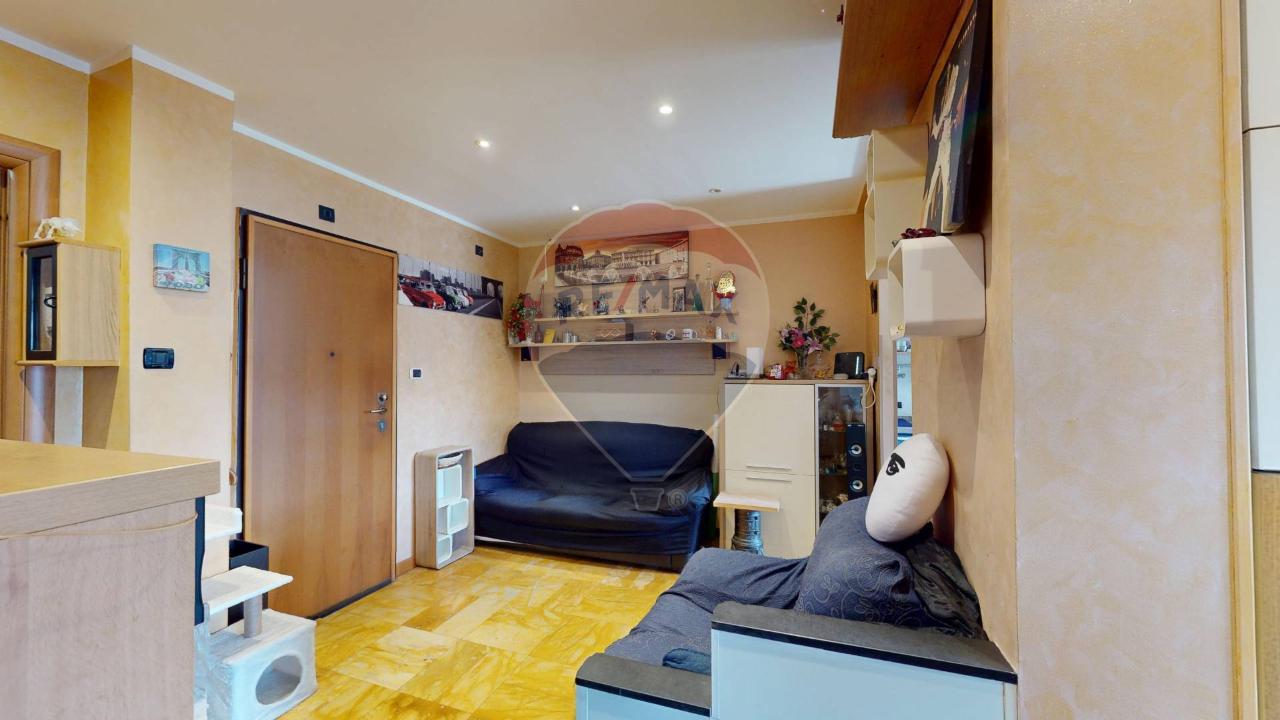 appartamento in vendita a Genova in zona Marassi