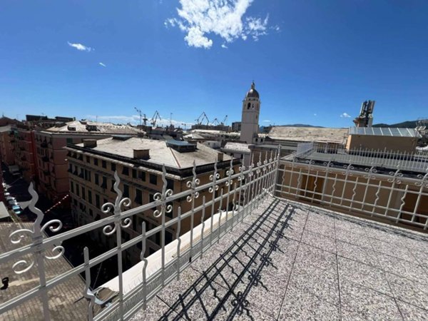 appartamento in vendita a Genova in zona Sestri Ponente