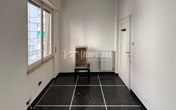 appartamento in vendita a Genova in zona Marassi