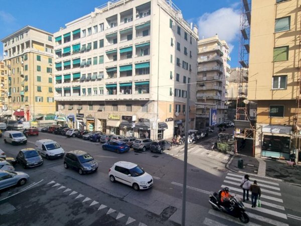 appartamento in vendita a Genova in zona Marassi