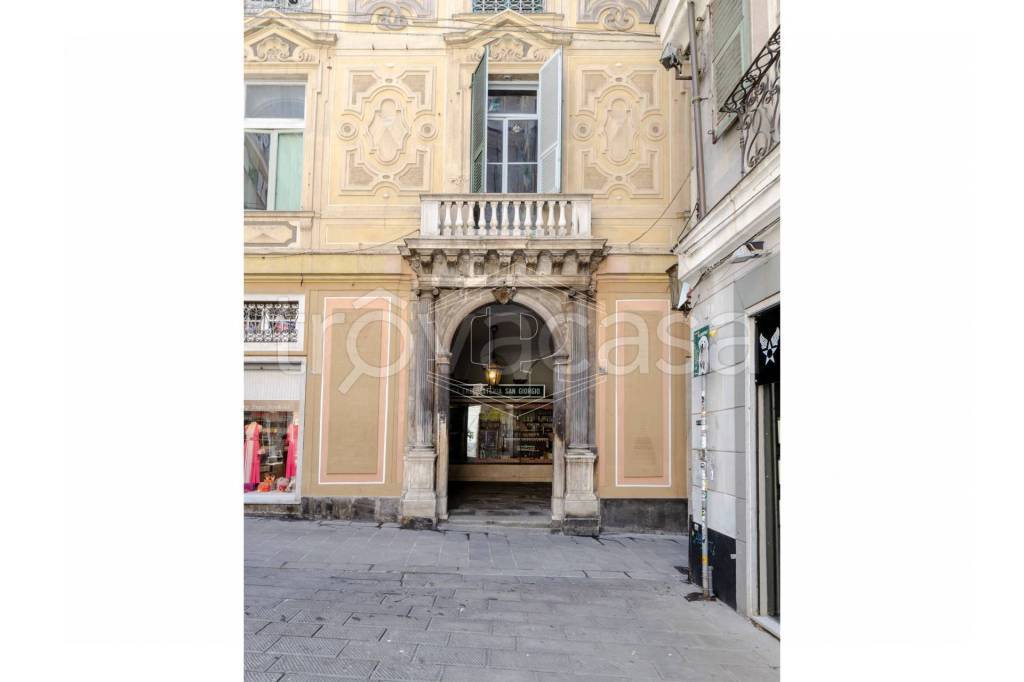 negozio in vendita a Genova in zona Centro Storico
