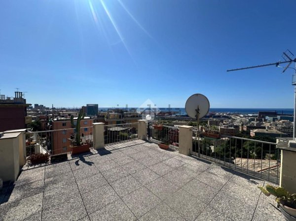 appartamento in vendita a Genova in zona Cornigliano