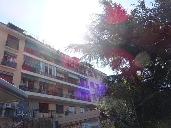 appartamento in vendita a Genova in zona San Vincenzo