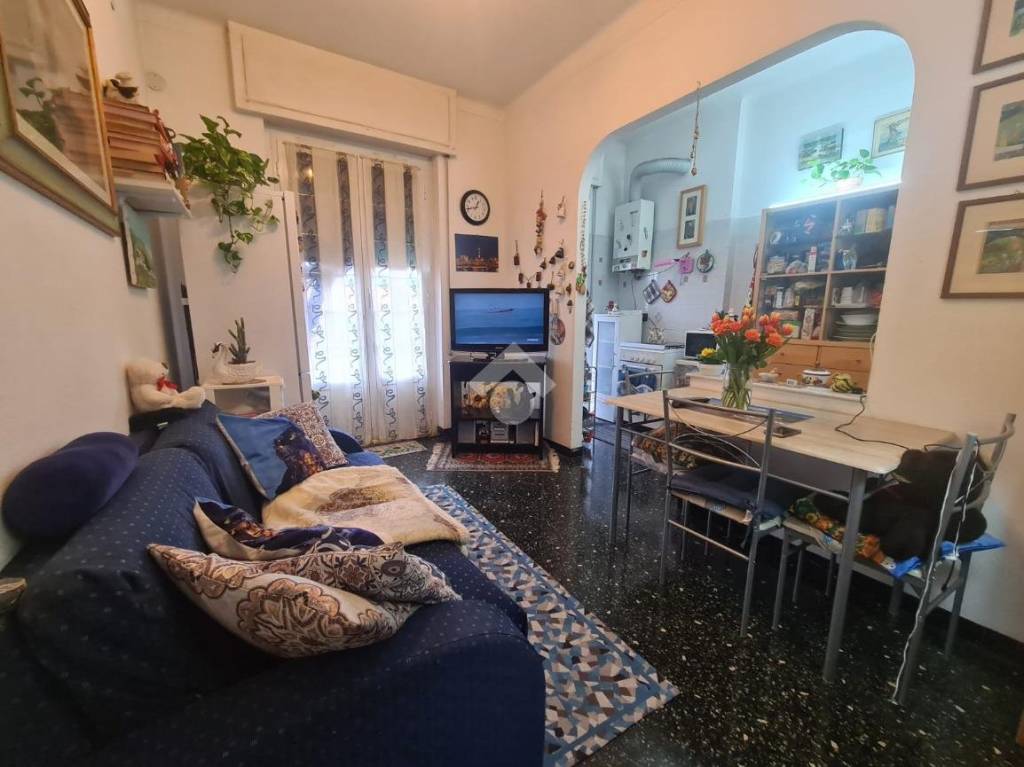 appartamento in vendita a Genova in zona Cornigliano