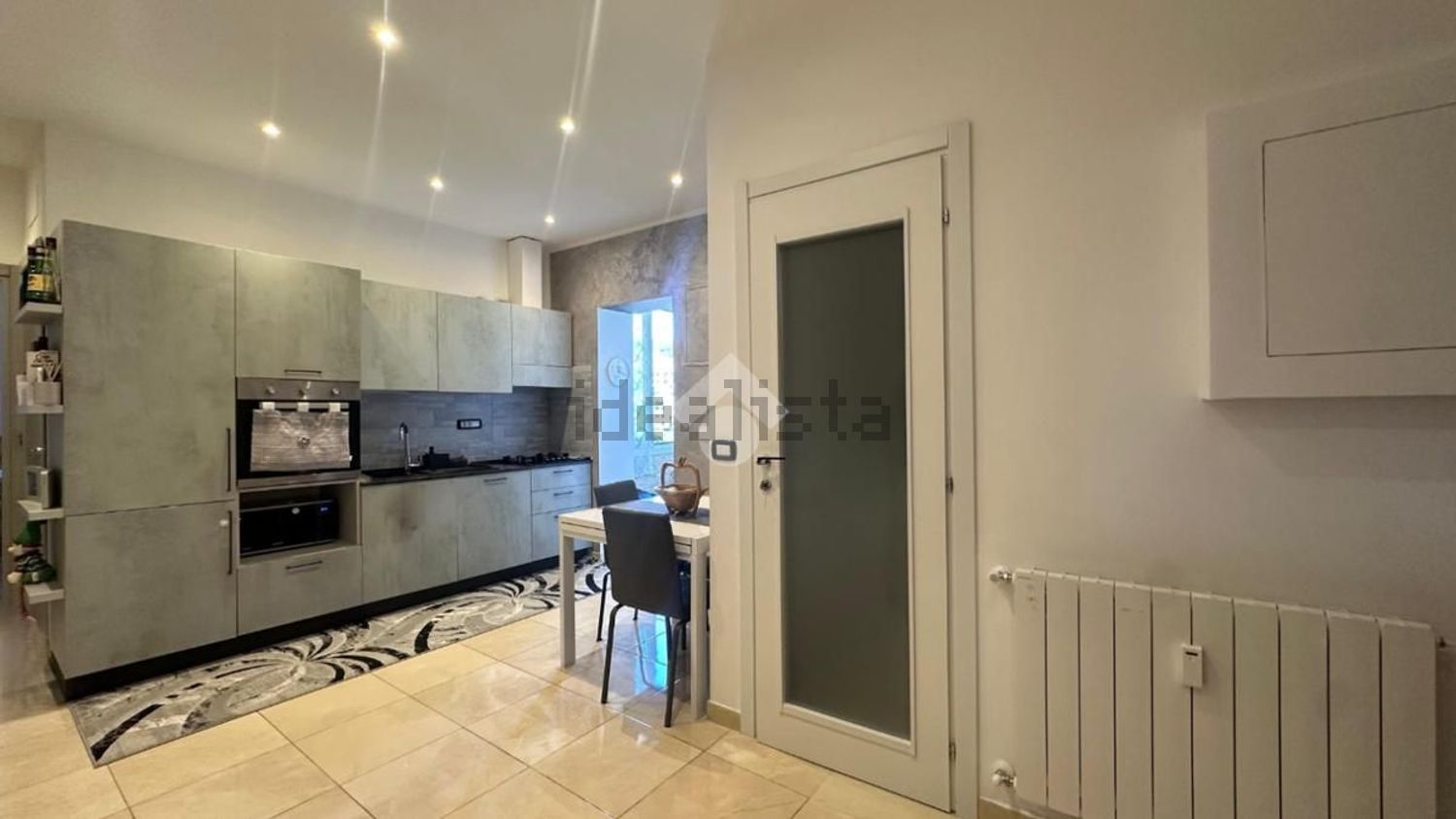 appartamento in vendita a Genova in zona San Teodoro