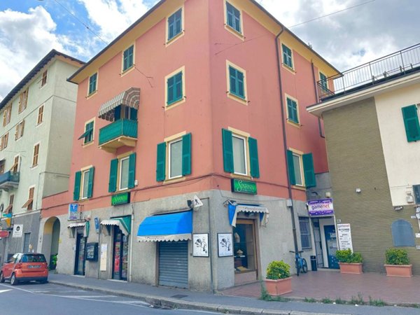 appartamento in vendita a Genova in zona Pontedecimo
