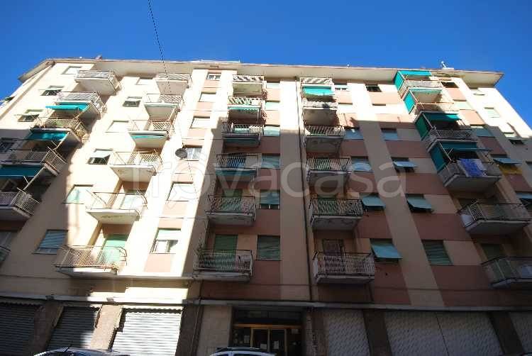 appartamento in vendita a Genova in zona Bolzaneto